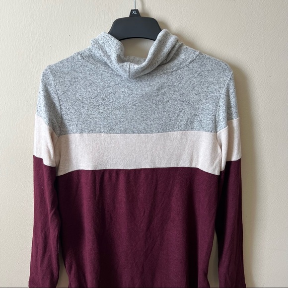 MARKET & SPRUCE Soft Curved Hem Colorblock Drawstring Cowl Neck Pullover Sweater - Picture 8 of 8